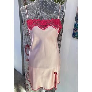 VS Pink Slip Lacey Slip